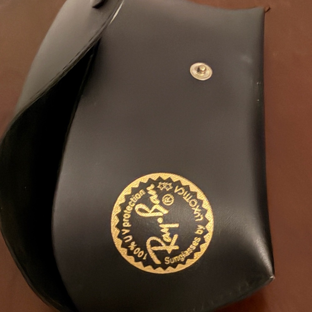 Ray-Ban Gold Frame with Pink Lenses Sunglasses - Picture 3 of 4